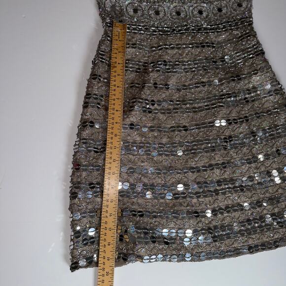 Scala Couture Sequin Beaded Mini Dress Women’s Silver V Neck Sleeveless Party 8 - Picture 12 of 16